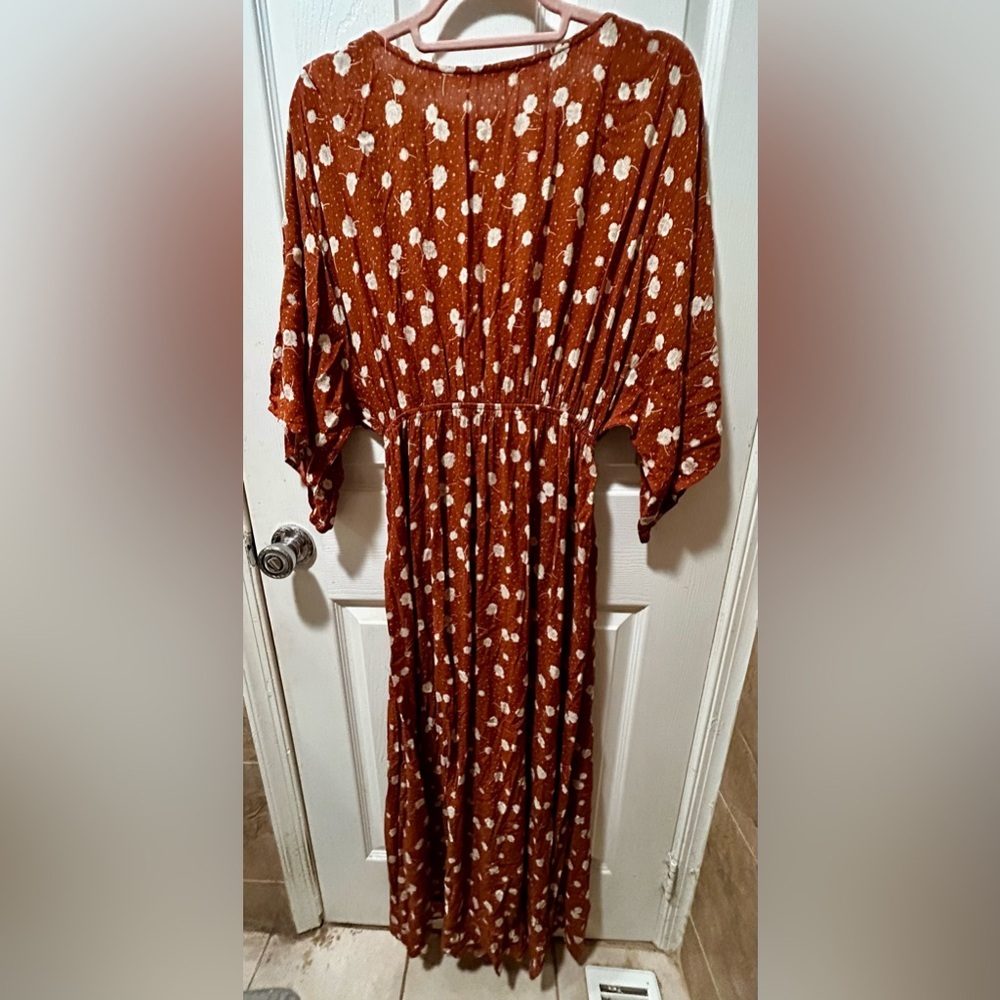Timing Floral Maxi Dress - Rust/Brown and White Size Medium - Picture 2 of 4